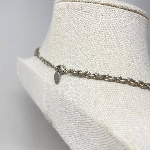 EsMor‎ Leaf Pendant Necklace Dual-Tone Metal Leaf Design Silver Chain - Picture 5 of 9